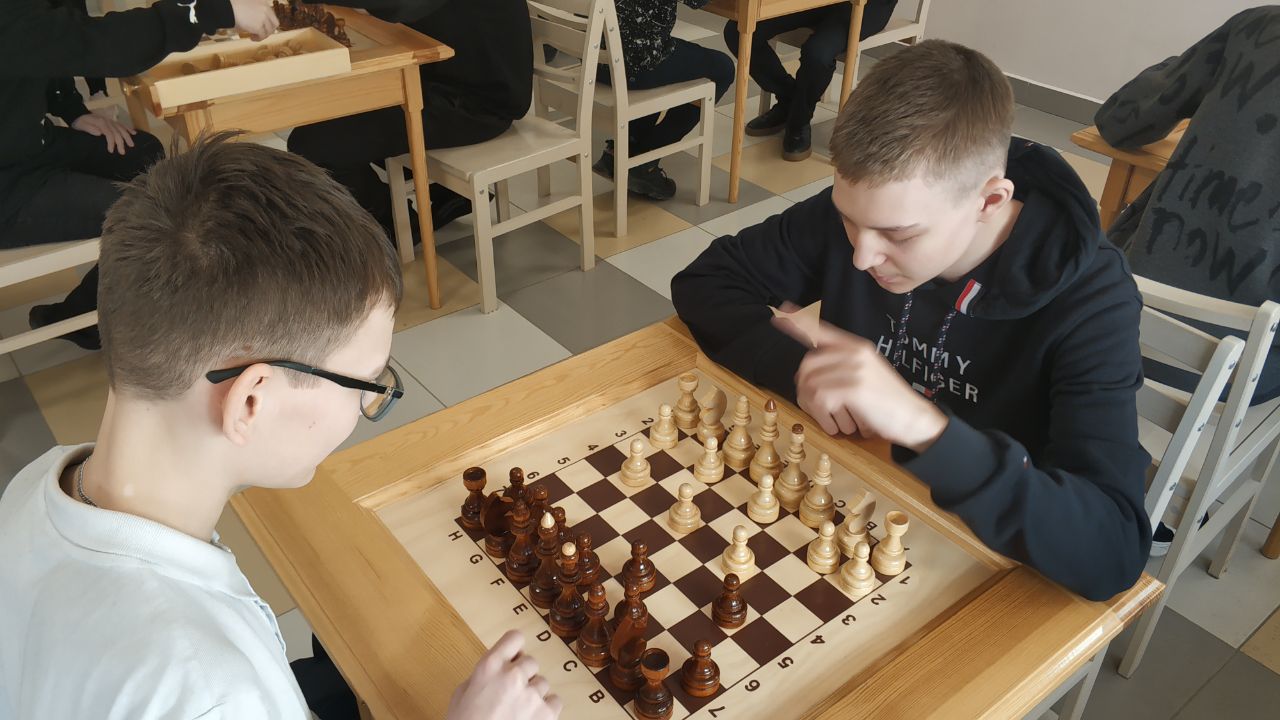Соревнования по шахматам для обучающихся 7-9 классов.