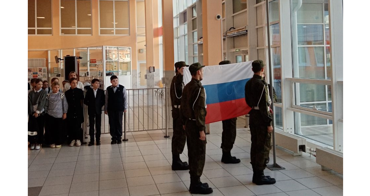 Линейки по понедельникам!.