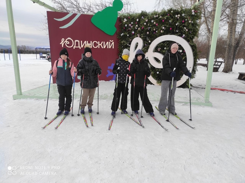 Всероссийские спортивные игр школьников: лыжные гонки среди девочек.