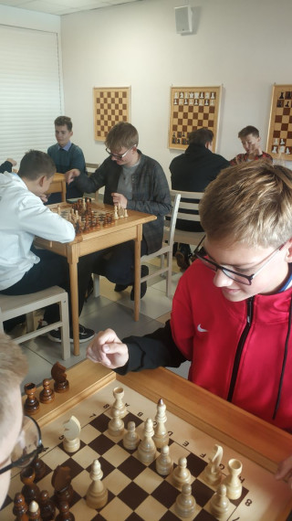 Турнир по шахматам среди 9-х классов..