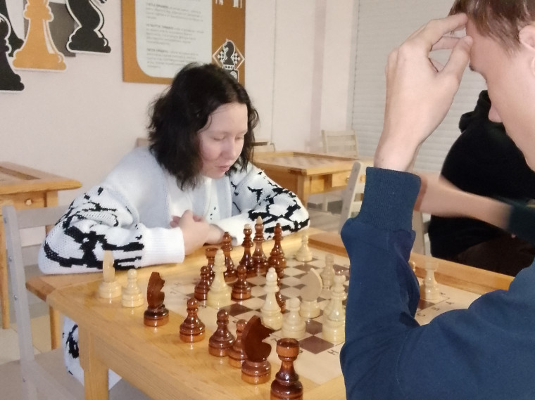 Турнир по шахматам среди обучающихся 10-11 классов.